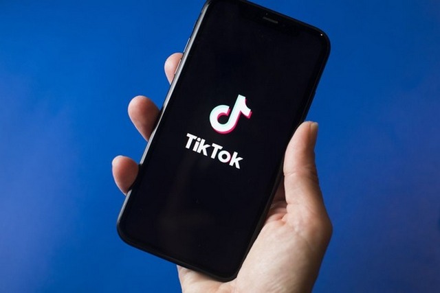 TikTok     :   