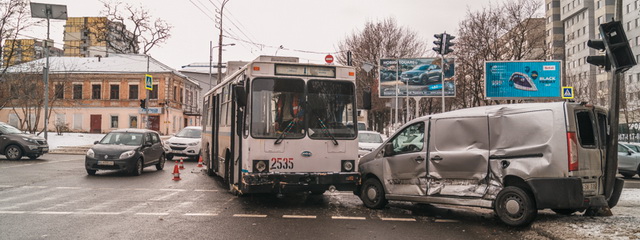         Peugeot:  3 